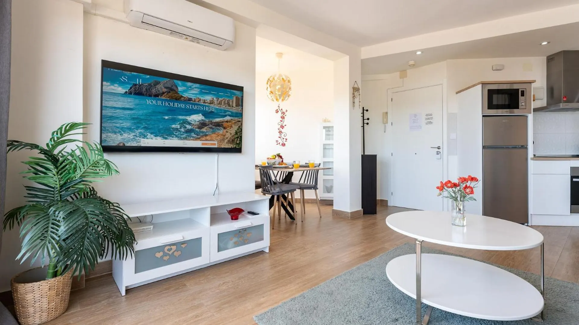 Sunrise Haven, Spacious, Bright, Pool, Terraces Torremolinos Spain