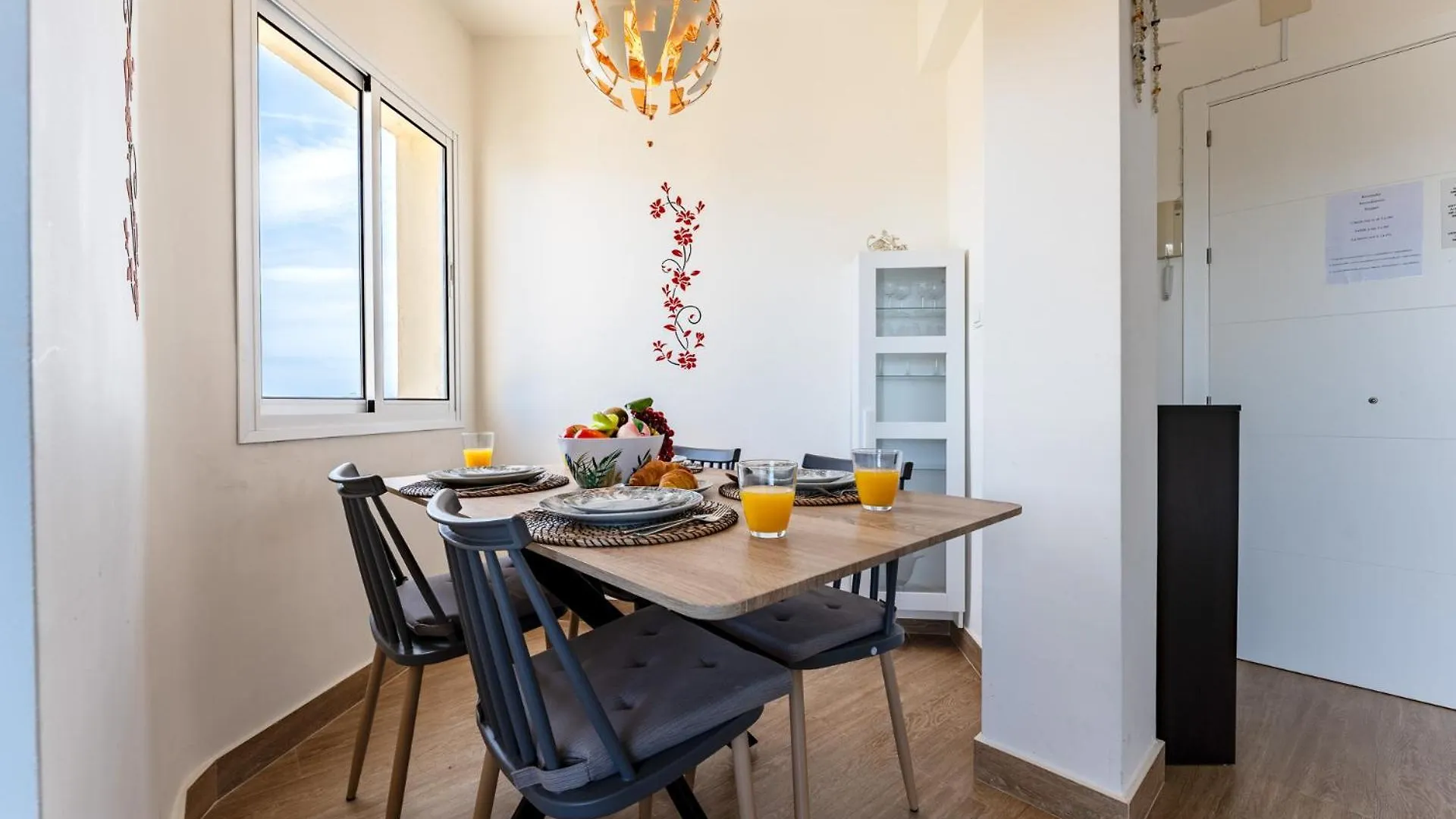 Sunrise Haven, Spacious, Bright, Pool, Terraces Torremolinos
